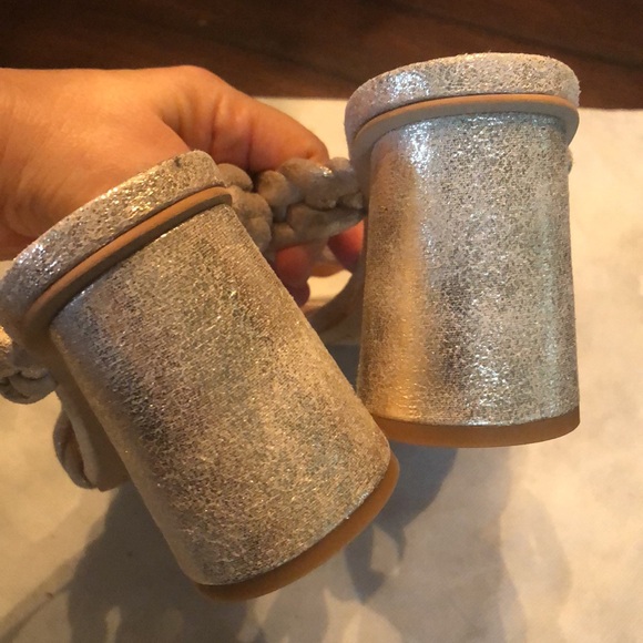 *NEW dolce vita gold lame braided sq toe sandal slide on chunky heels - Picture 4 of 11